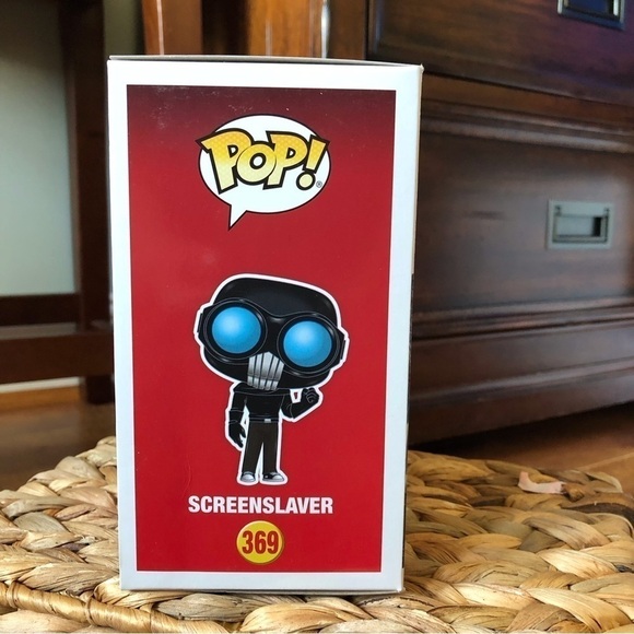 Funko Pop Disney: Incredibles 2: Screenslaver #369 - Picture 2 of 5